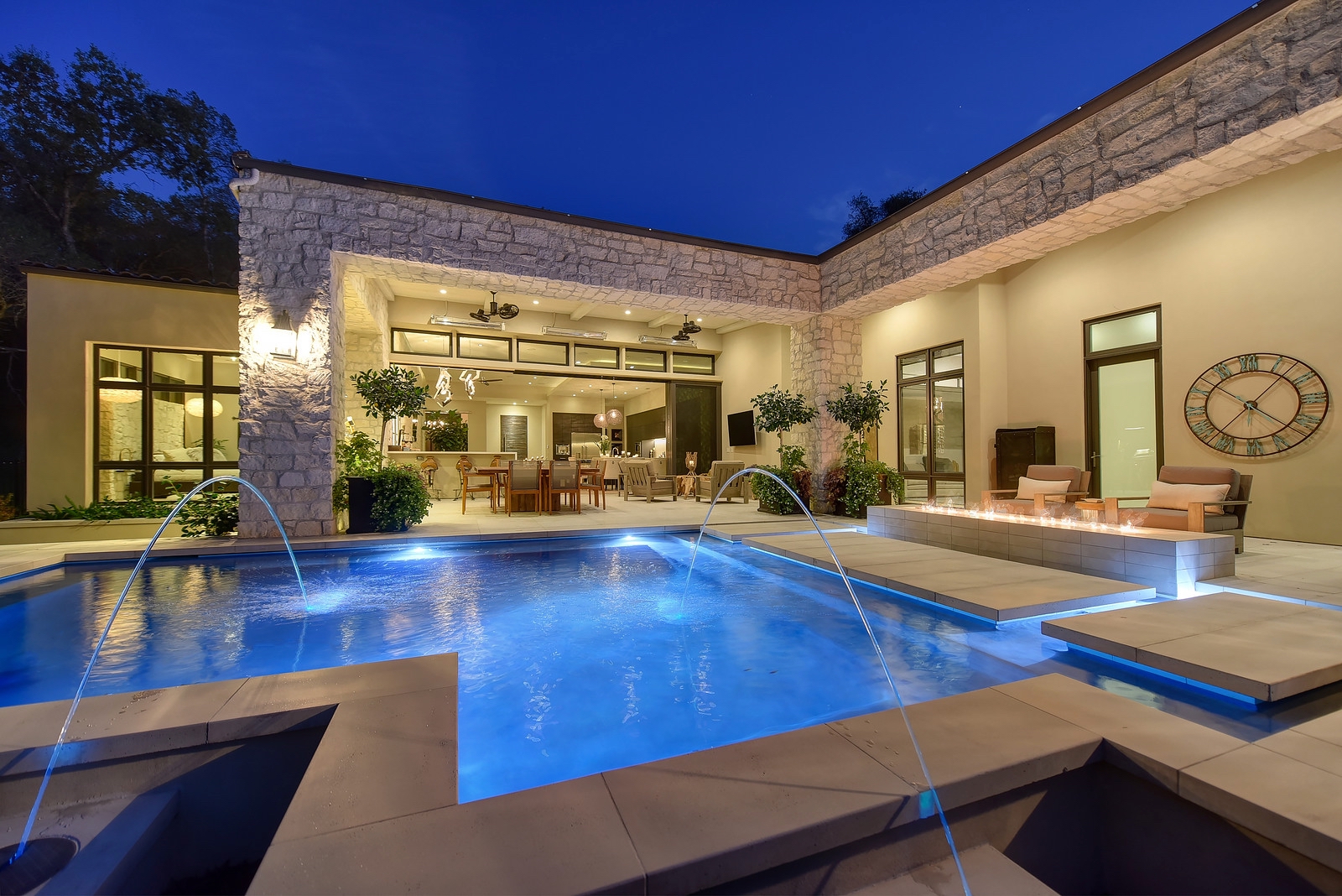Hillside Resort Pool in East Folsom